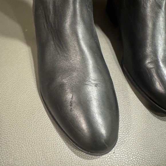 Michael Kors stretch leather black knee high boots in size 7.5 - Picture 12 of 13